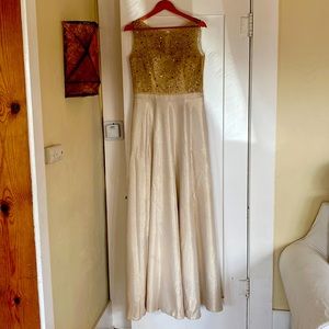 Formal prom dress, sequins, cream color, size EU 44